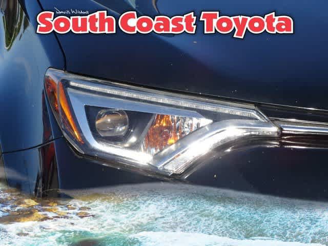 Used 2018 Toyota RAV4 Limited w/ Advanced Technology Package AWD/4WD image 5