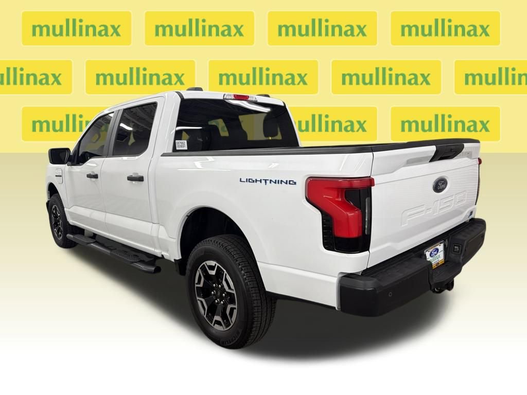 Certified 2023 Ford F150 Lightning Pro image 10