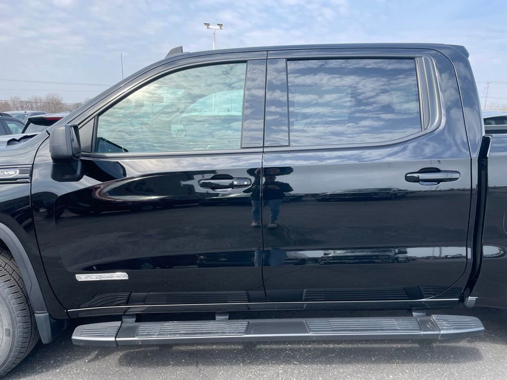 Used 2022 GMC Sierra 1500 Elevation image 37