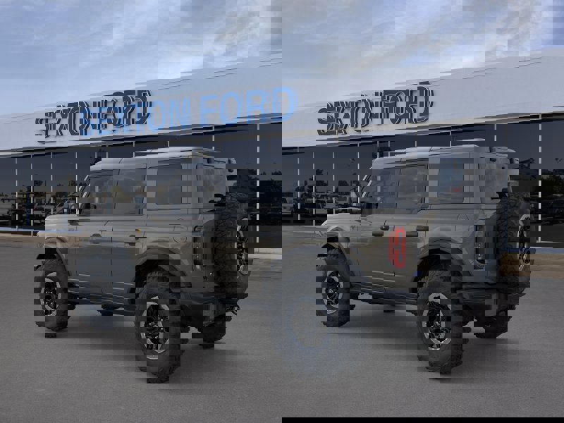 New 2025 Ford Bronco Badlands image 4