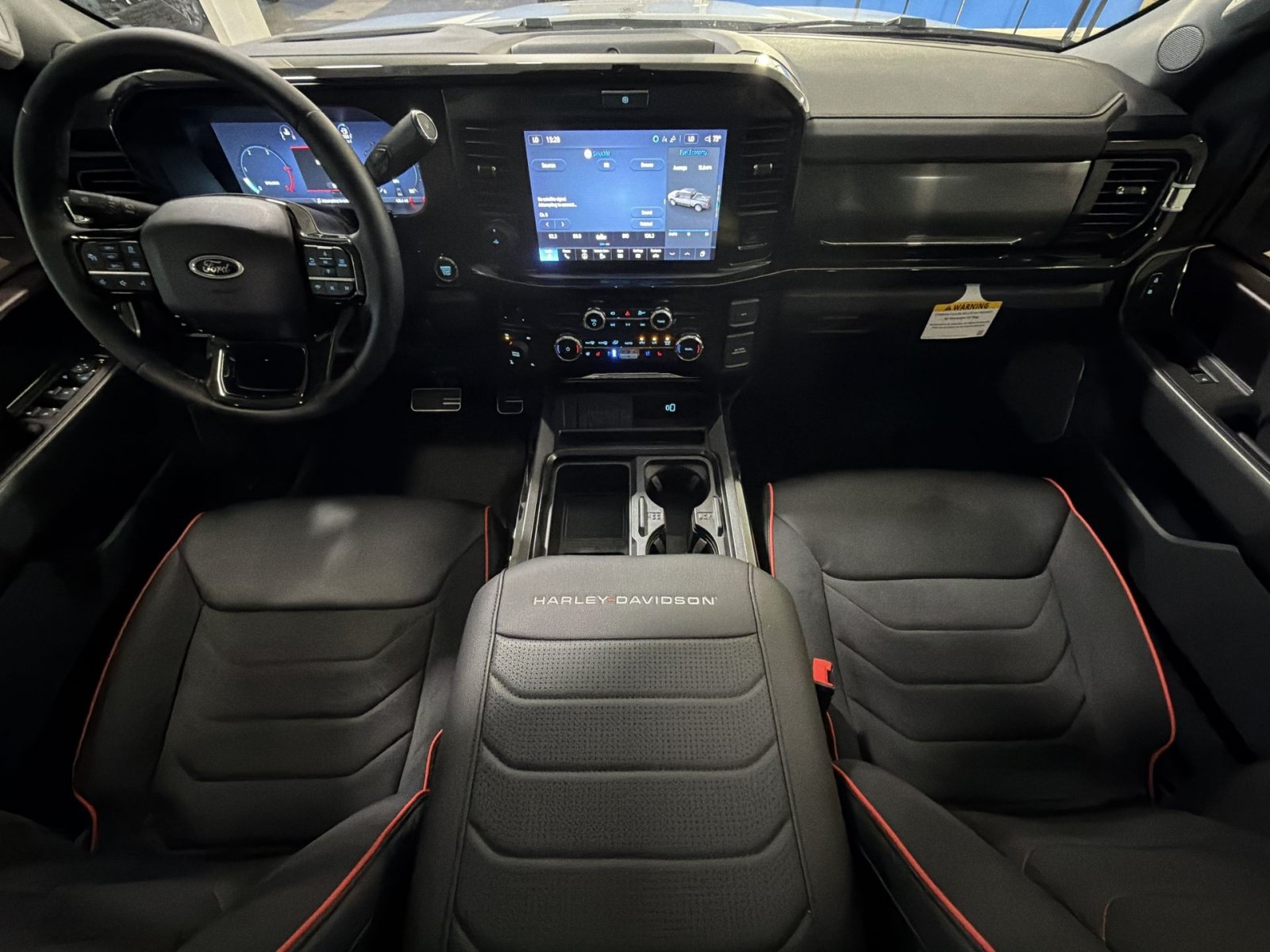 Used 2026 Ford F250 Lariat w/ Black Appearance Package AWD/4WD image 34