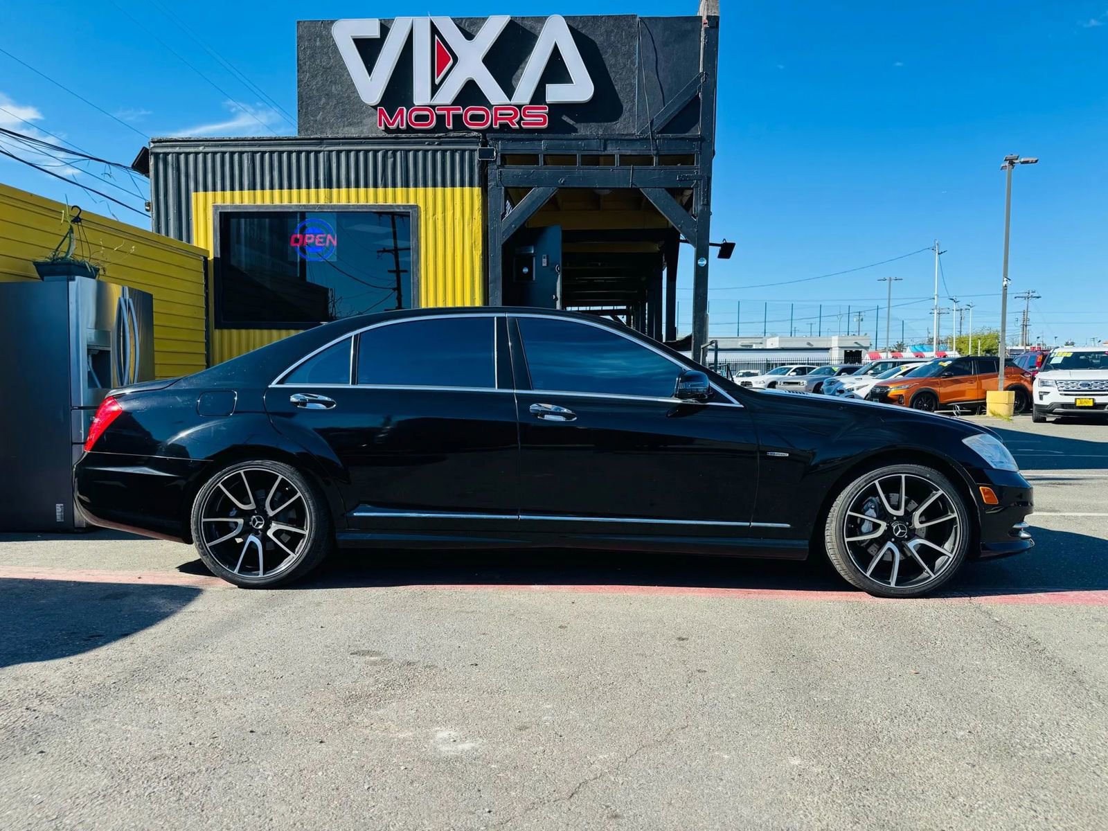 Used 2012 Mercedes-Benz S 550 image 4