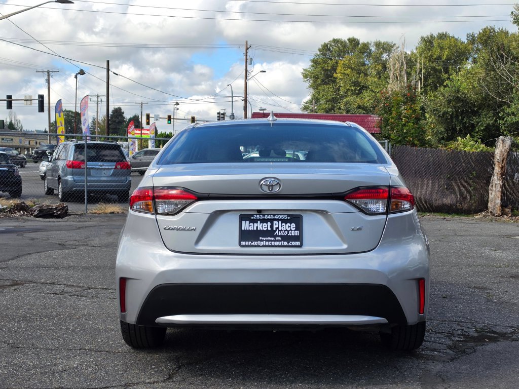 Used 2020 Toyota Corolla LE FWD image 5