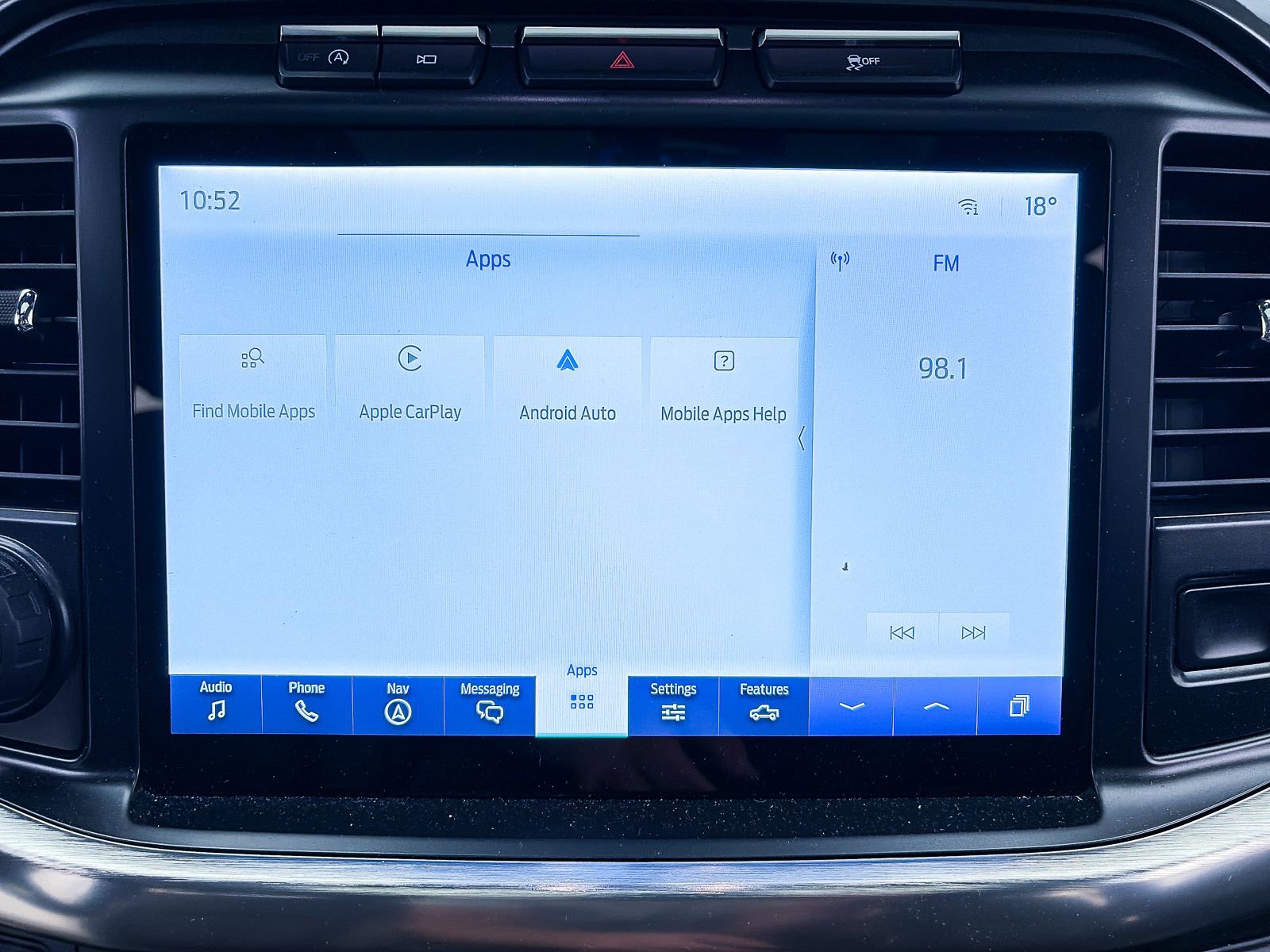 Used 2021 Ford F150 Lariat image 23