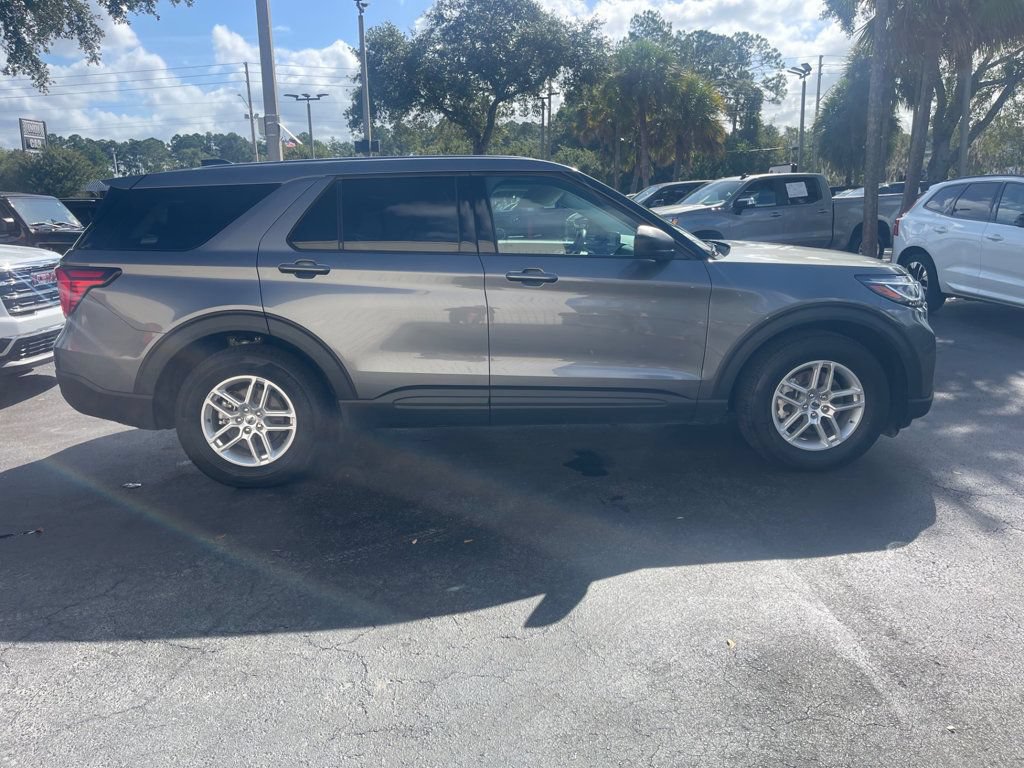 Used 2026 Ford Explorer Active RWD image 7