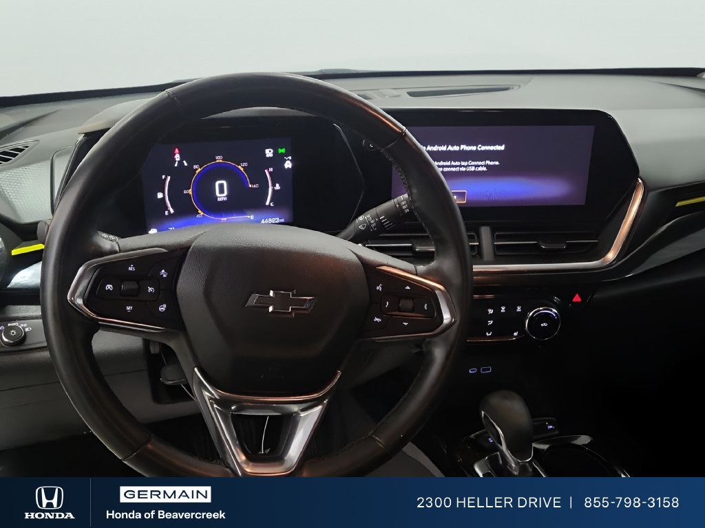Used 2021 Chevrolet Trax LT FWD image 7