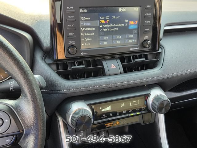 Used 2021 Toyota RAV4 LE FWD image 17
