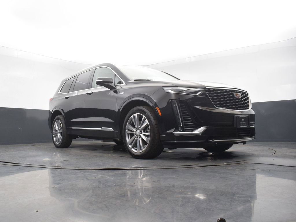 Certified 2023 Cadillac XT6 Premium Luxury w/ LPO, Floor Liner Package image 48