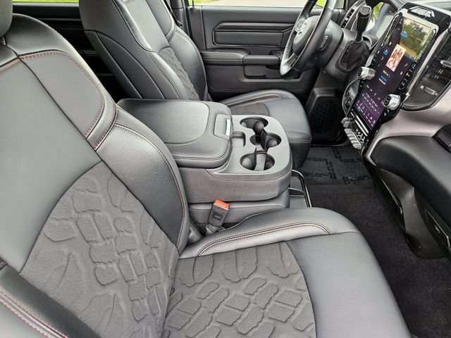 Used 2026 RAM 2500 Rebel AWD/4WD image 14