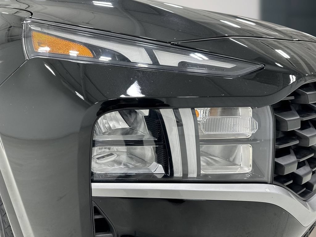 Certified 2023 Hyundai Santa Fe SEL FWD image 12