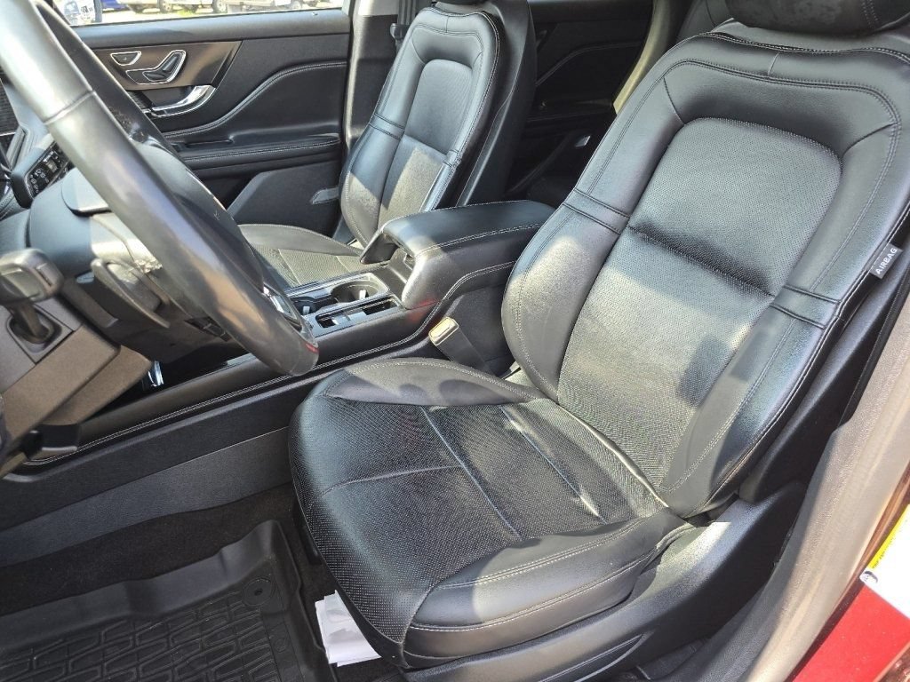 Used 2021 Lincoln Corsair AWD image 26