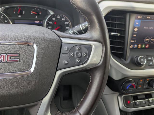 Used 2023 GMC Acadia SLT image 14