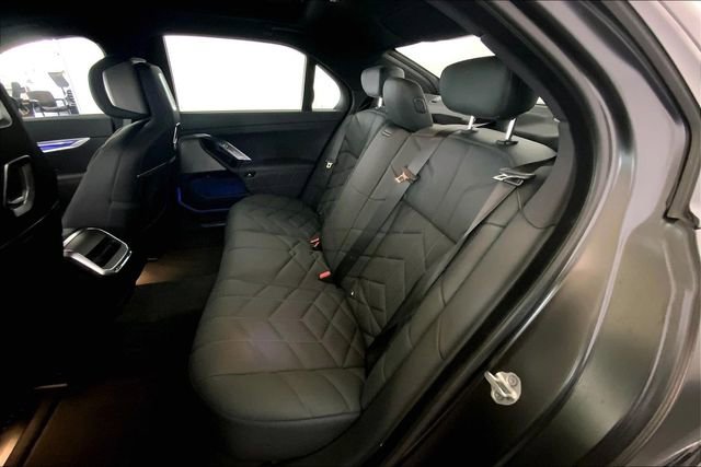 Used 2023 BMW 740i RWD image 11
