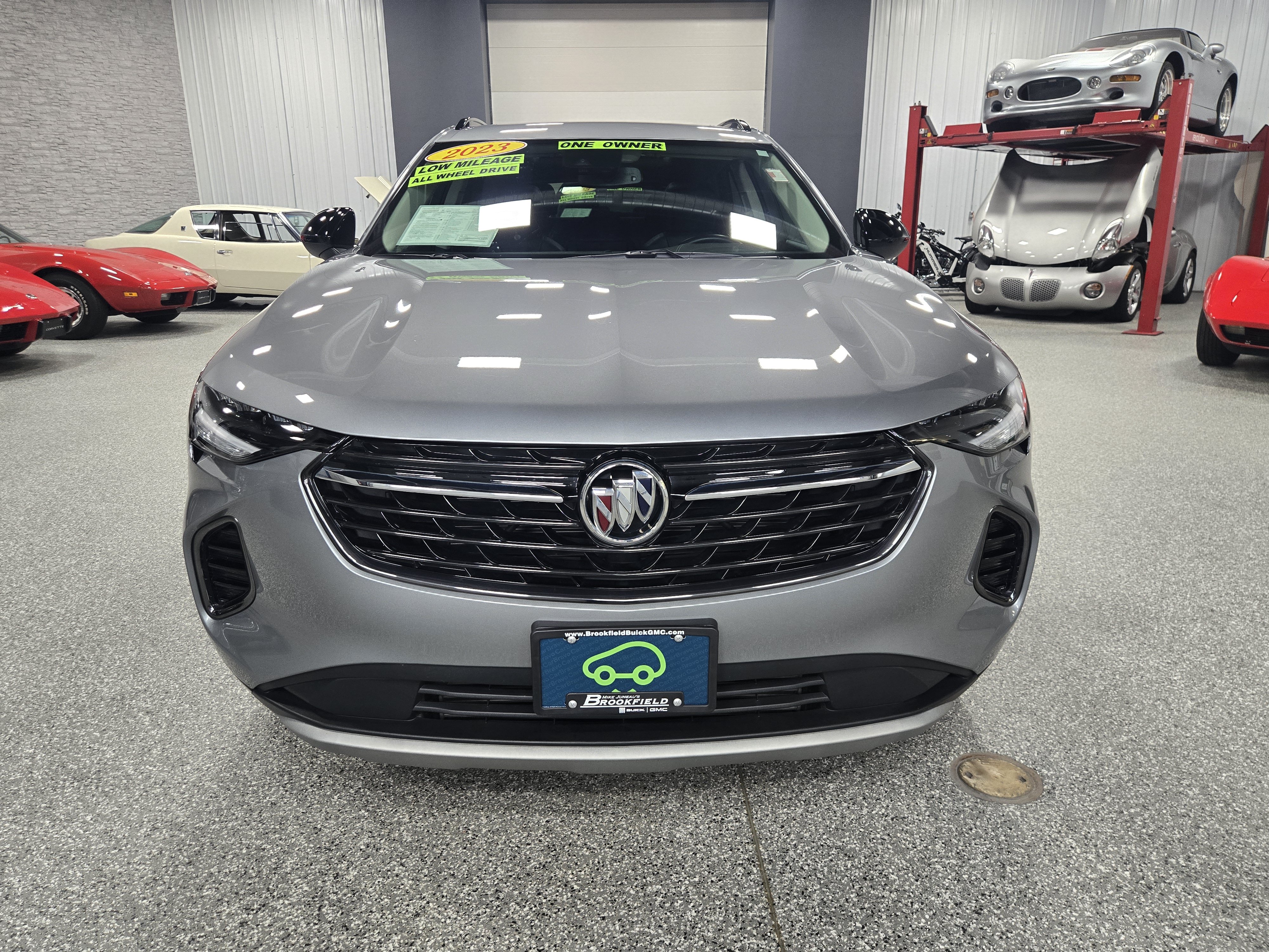 Certified 2023 Buick Envision Essence w/ Sport Touring Package AWD/4WD image 8