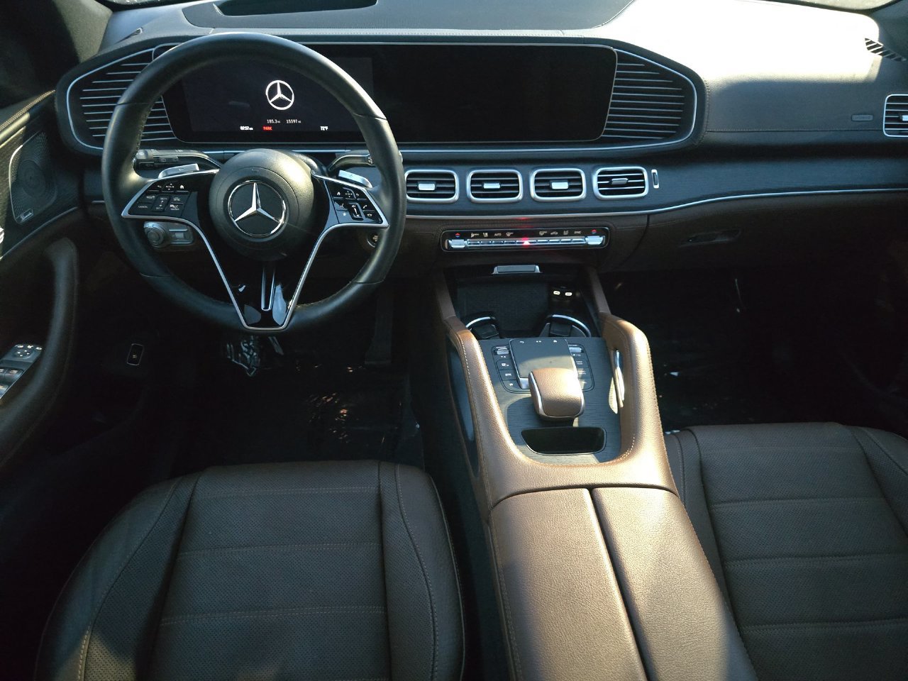 Used 2024 Mercedes-Benz GLE 450 4MATIC image 12
