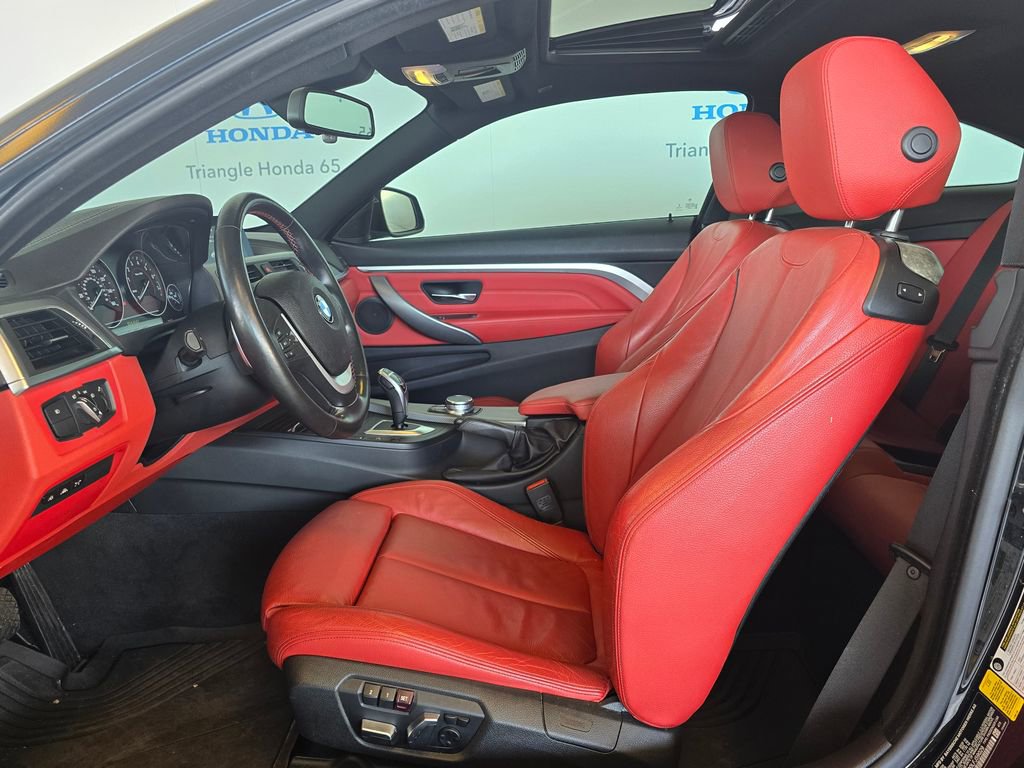 Used 2020 BMW 430i Coupe w/ Convenience Package image 11