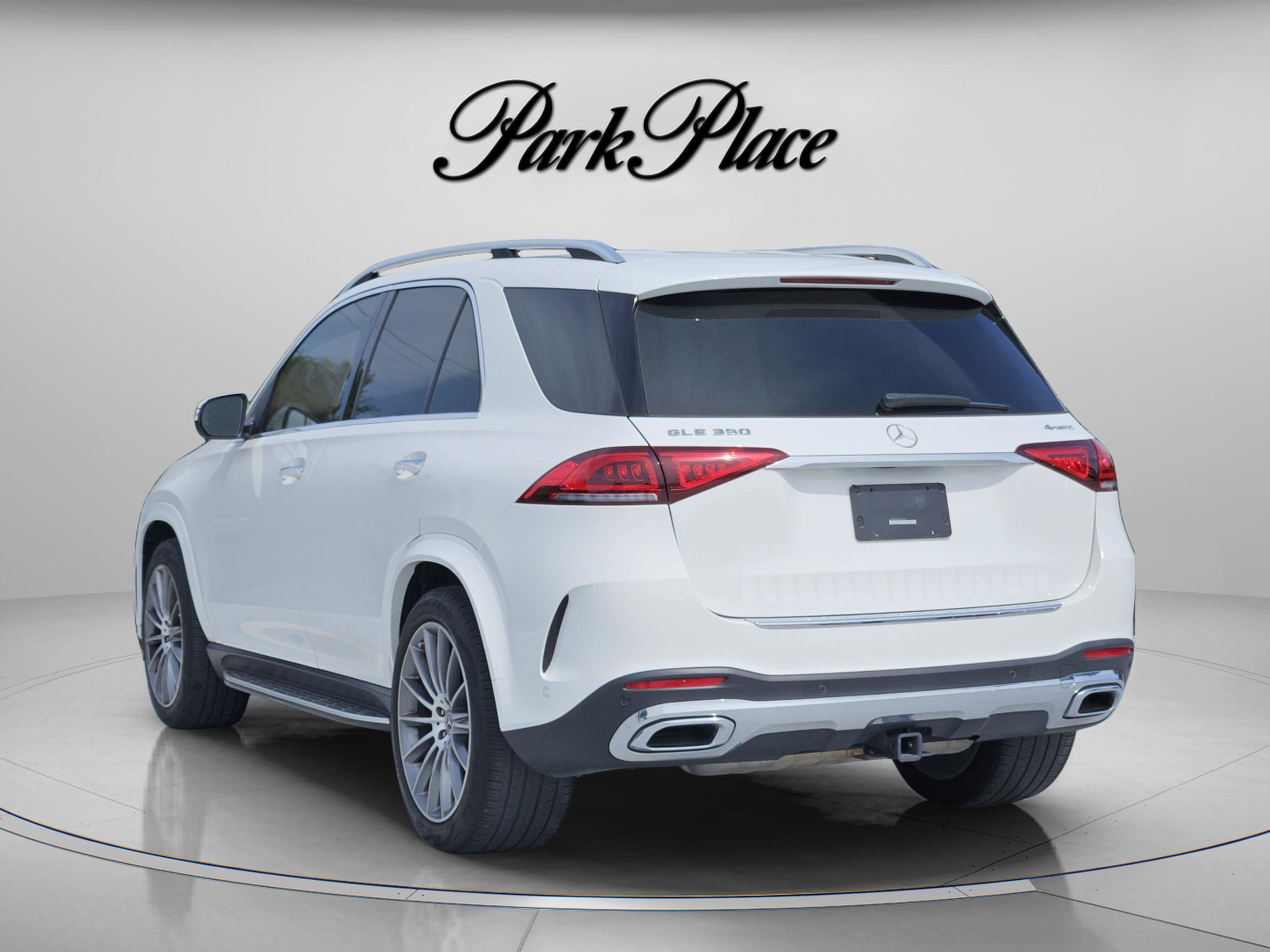 Used 2021 Mercedes-Benz GLE 350 4MATIC image 3