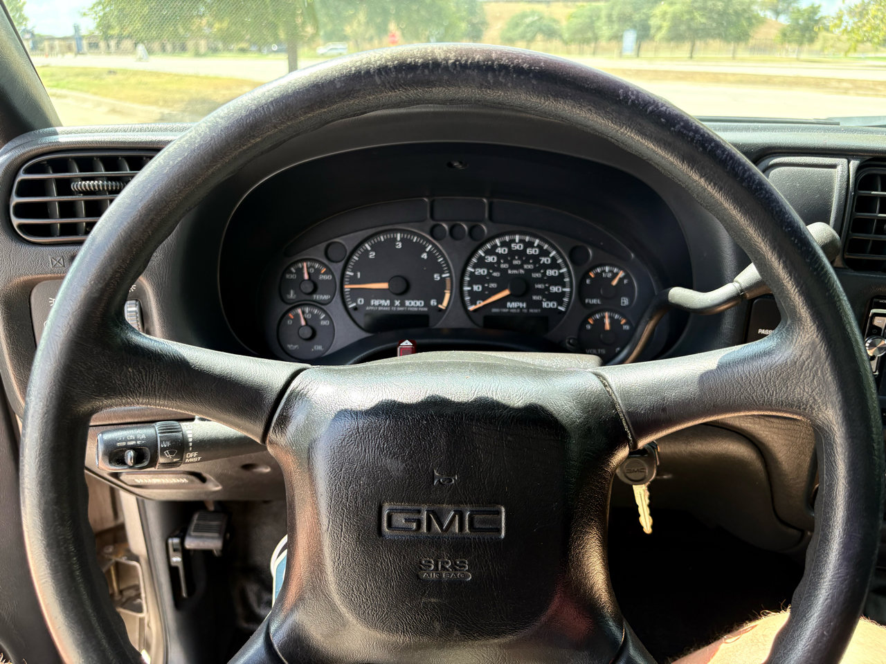 Used 2003 GMC Sonoma SL w/ Convenience Package image 29