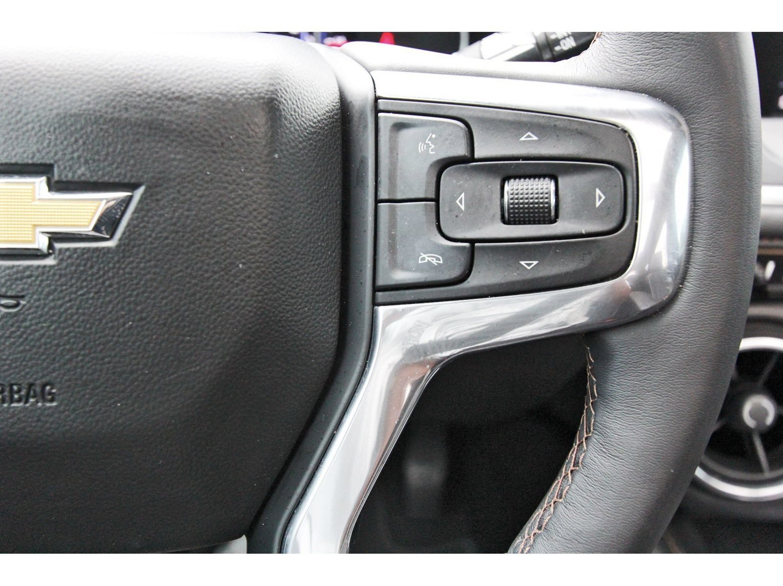 Used 2022 Chevrolet Blazer Premier w/ Enhanced Convenience Package FWD image 20