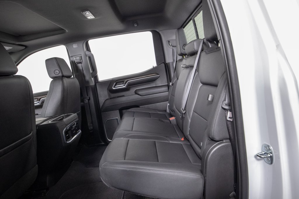 Used 2023 GMC Sierra 1500 SLT w/ SLT Premium Package image 9