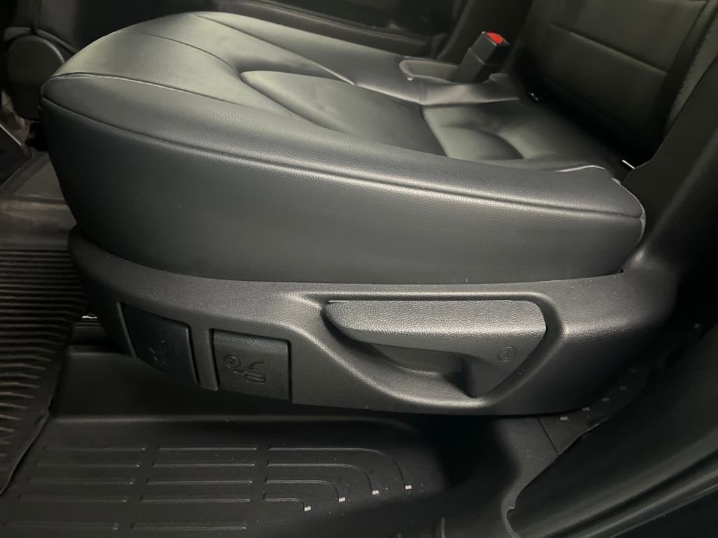 Used 2023 Toyota Highlander XSE image 56