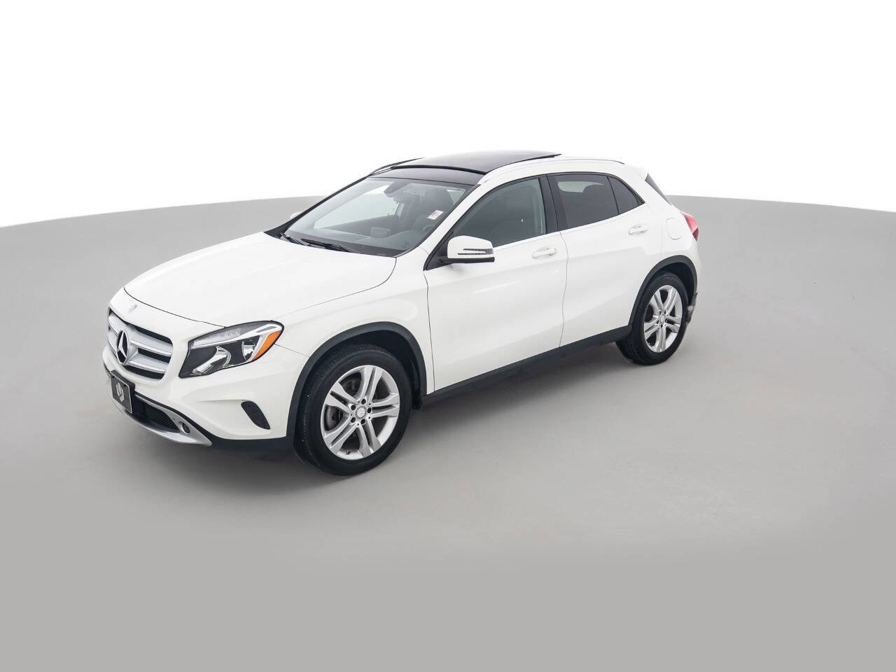 Used 2015 Mercedes-Benz GLA 250 4MATIC image 9