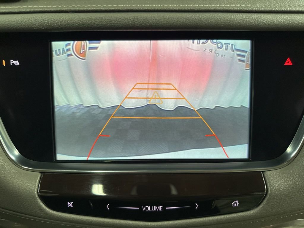 Used 2017 Cadillac XT5 Luxury w/ Driver Awareness Package image 28