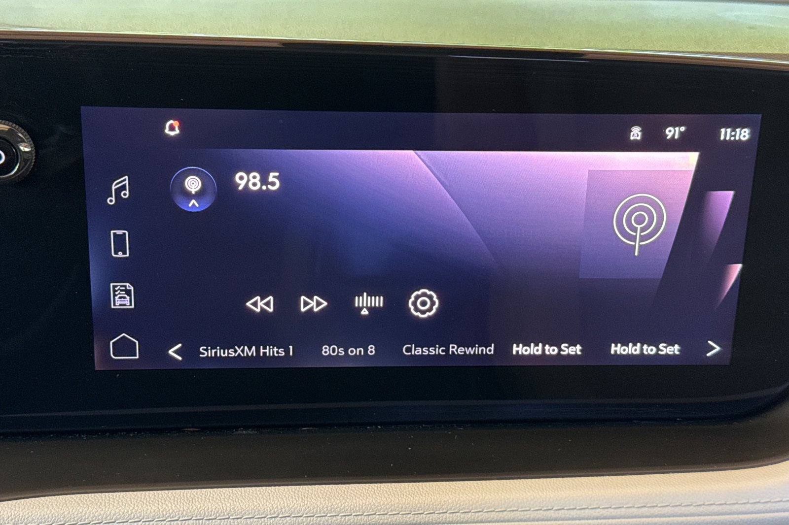Used 2024 Buick Encore GX Sport Touring FWD image 23
