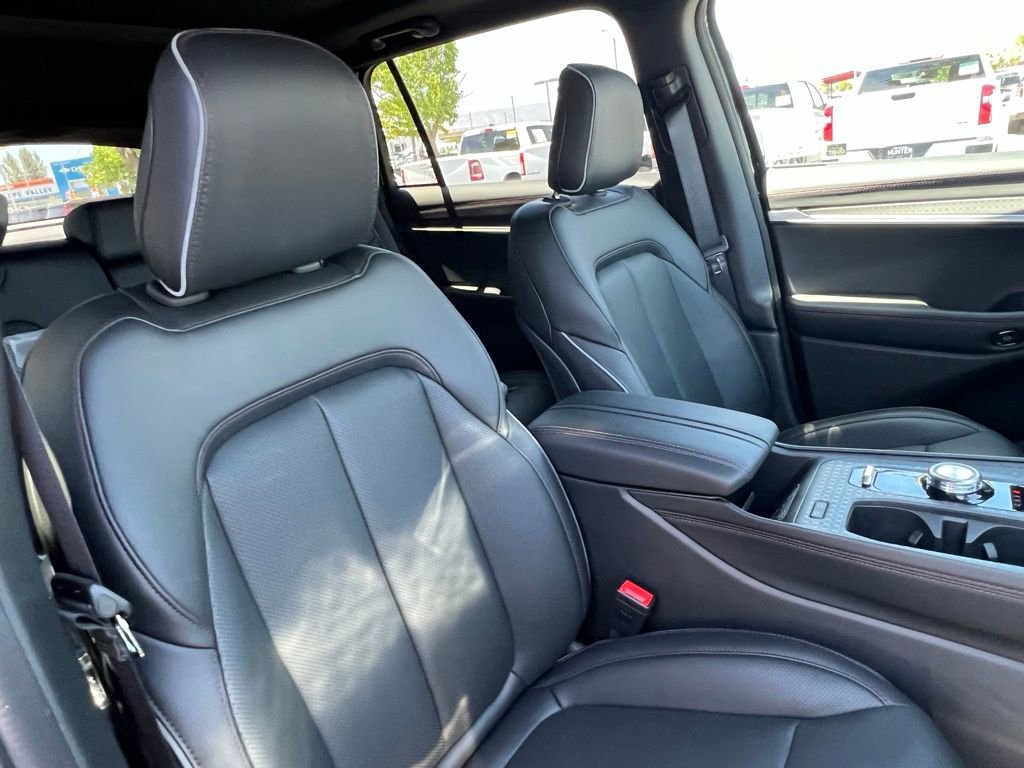 New 2025 Jeep Wagoneer S Limited AWD/4WD image 18