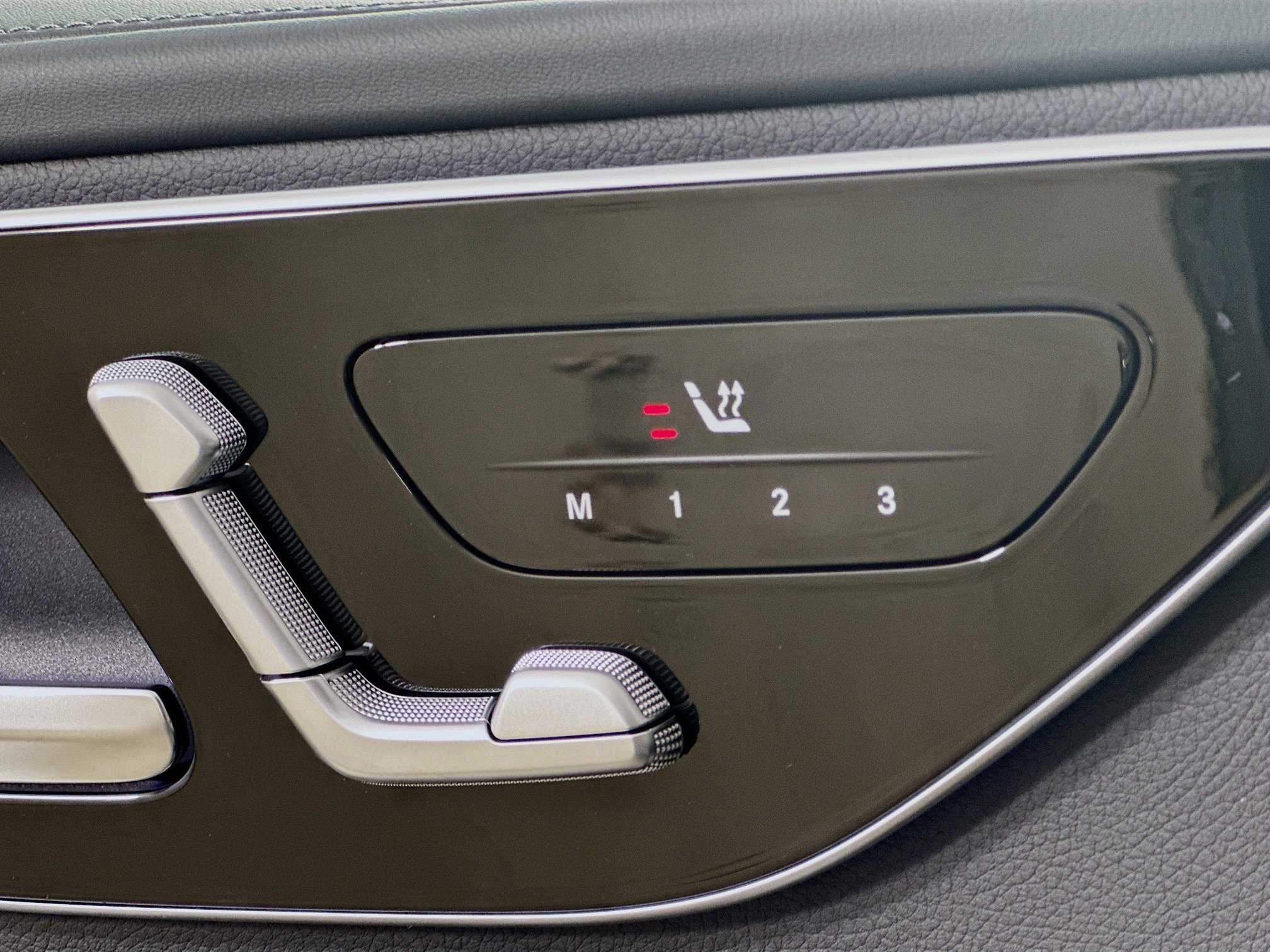 Certified 2025 Mercedes-Benz C 300 4MATIC Sedan image 26