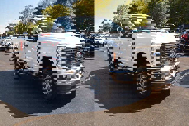 New 2026 Ford F250 XL w/ XL Chrome Package image 1