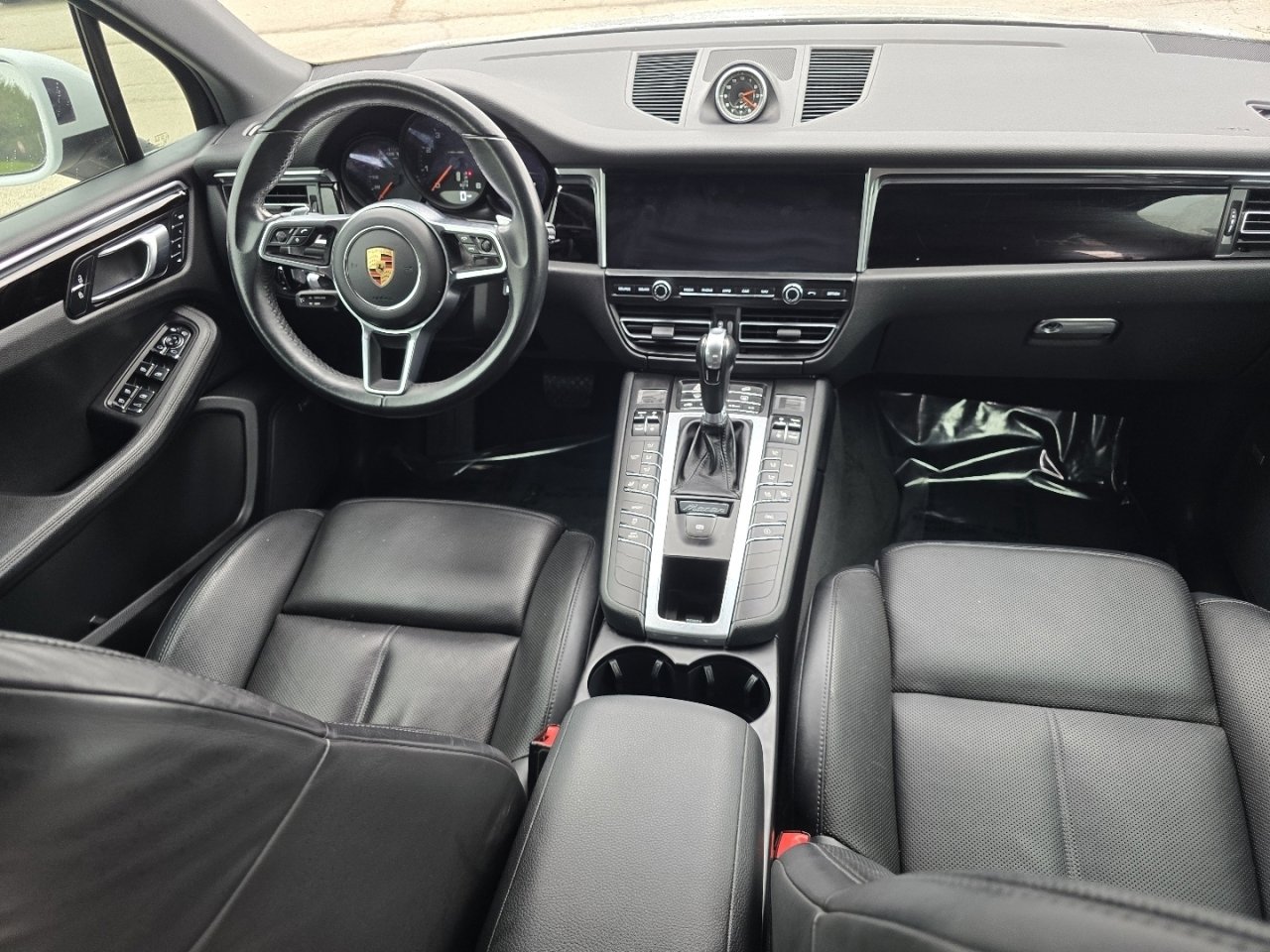 Used 2019 Porsche Macan image 22