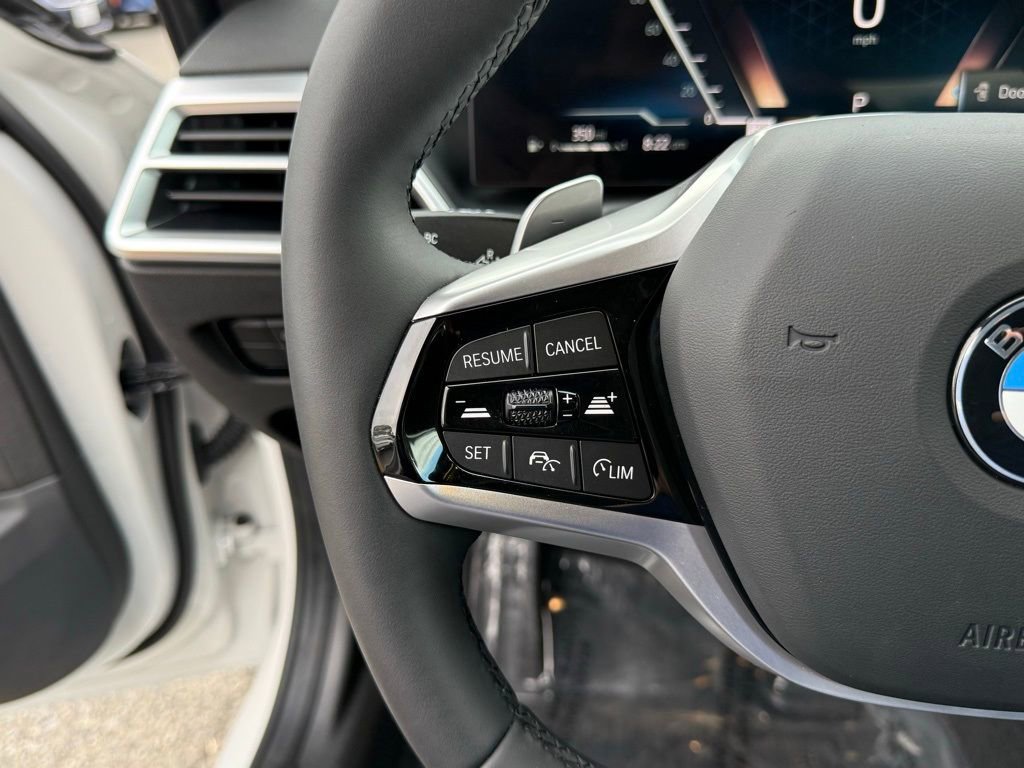 Used 2025 BMW 330i Sedan w/ Premium Package image 23