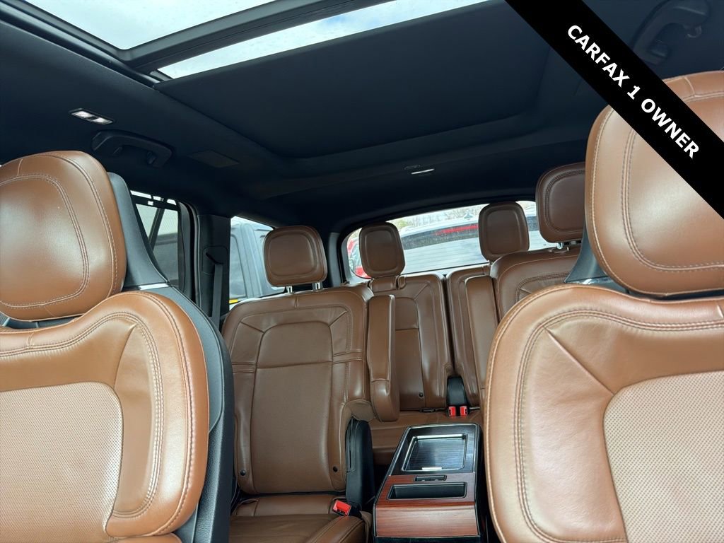 Used 2021 Lincoln Aviator Reserve w/ Equipment Group 202A image 12