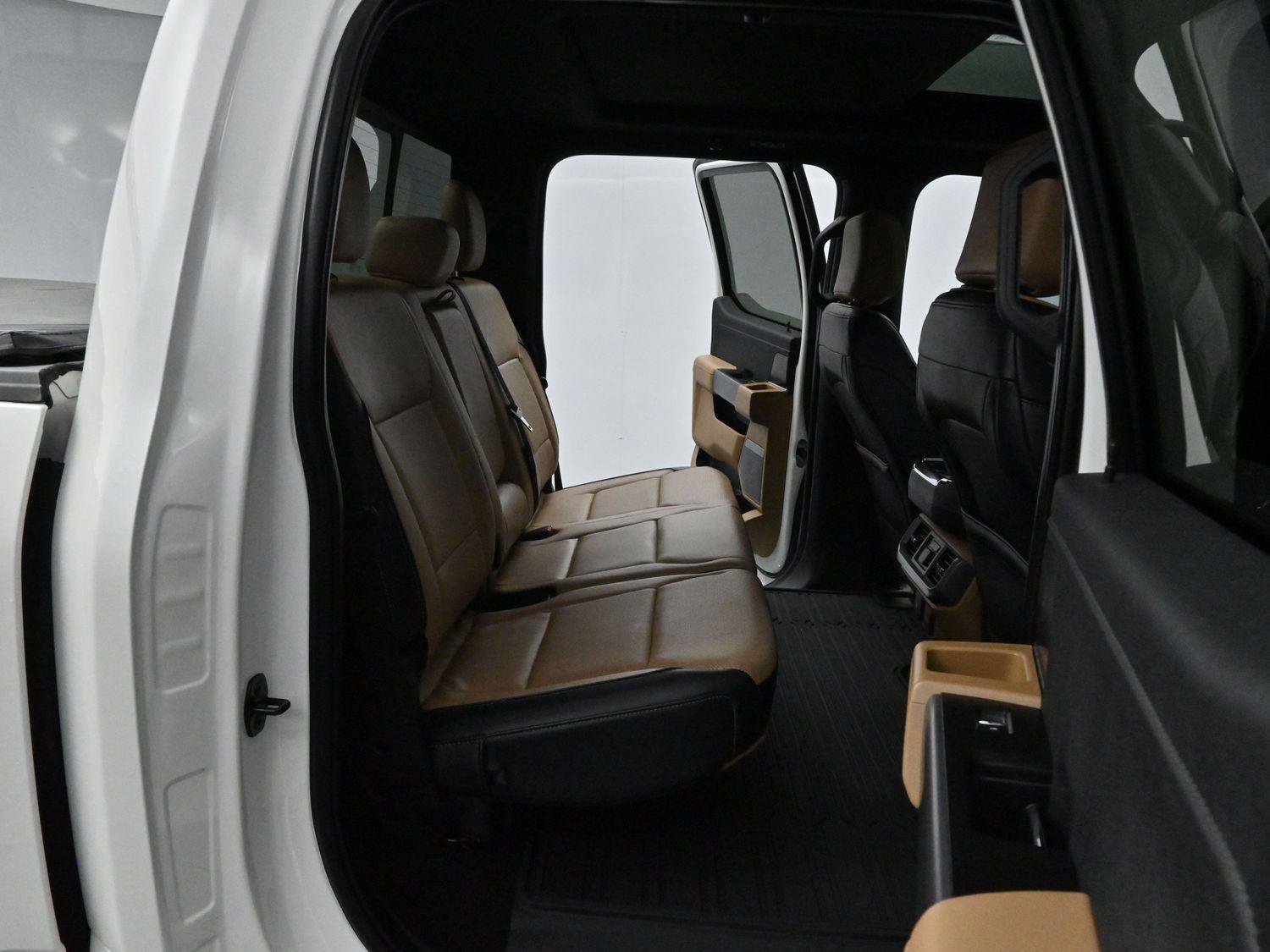 Used 2022 Ford F150 Lariat w/ Equipment Group 502A High image 34