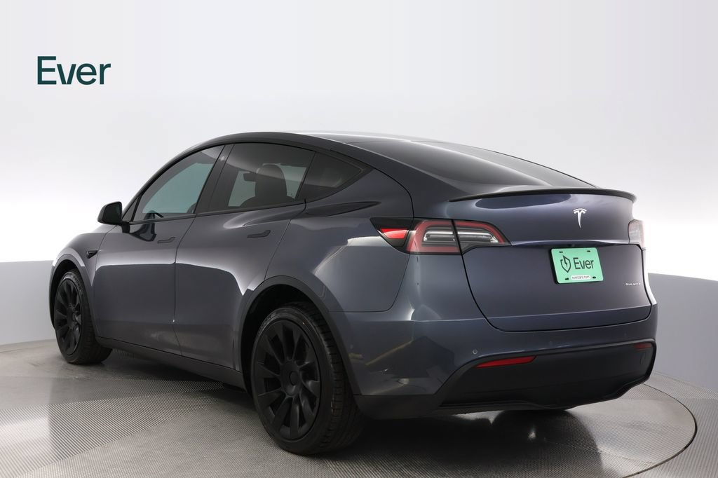 Used 2023 Tesla Model Y Long Range AWD/4WD image 17