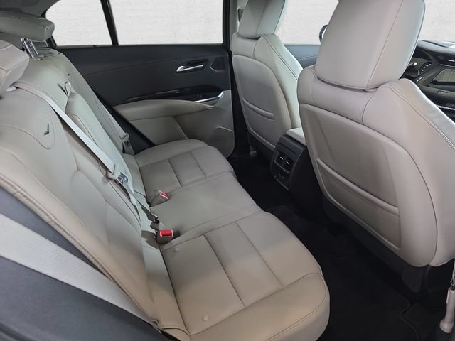 Certified 2023 Cadillac XT4 Premium Luxury w/ Technology Package AWD/4WD image 11