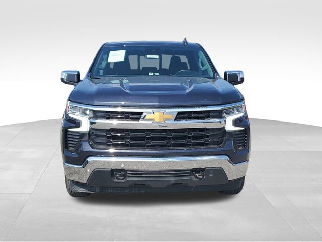 Used 2024 Chevrolet Silverado 1500 LT w/ Safety Package AWD/4WD image 2