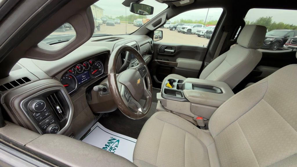 Used 2019 Chevrolet Silverado 1500 LT w/ Convenience Package AWD/4WD video 2