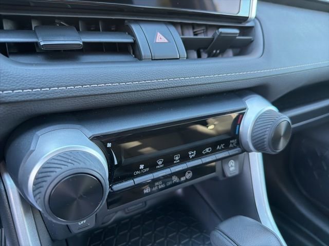 Certified 2024 Toyota RAV4 LE image 28