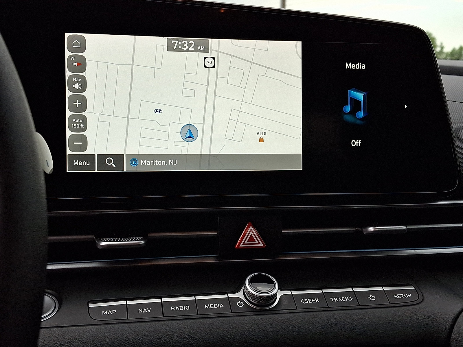 Certified 2024 Hyundai Elantra SEL FWD image 20