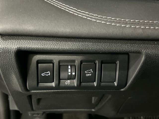 Used 2020 Subaru Outback Limited image 19