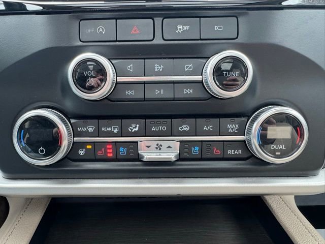 Used 2024 Ford Expedition Max Limited image 23