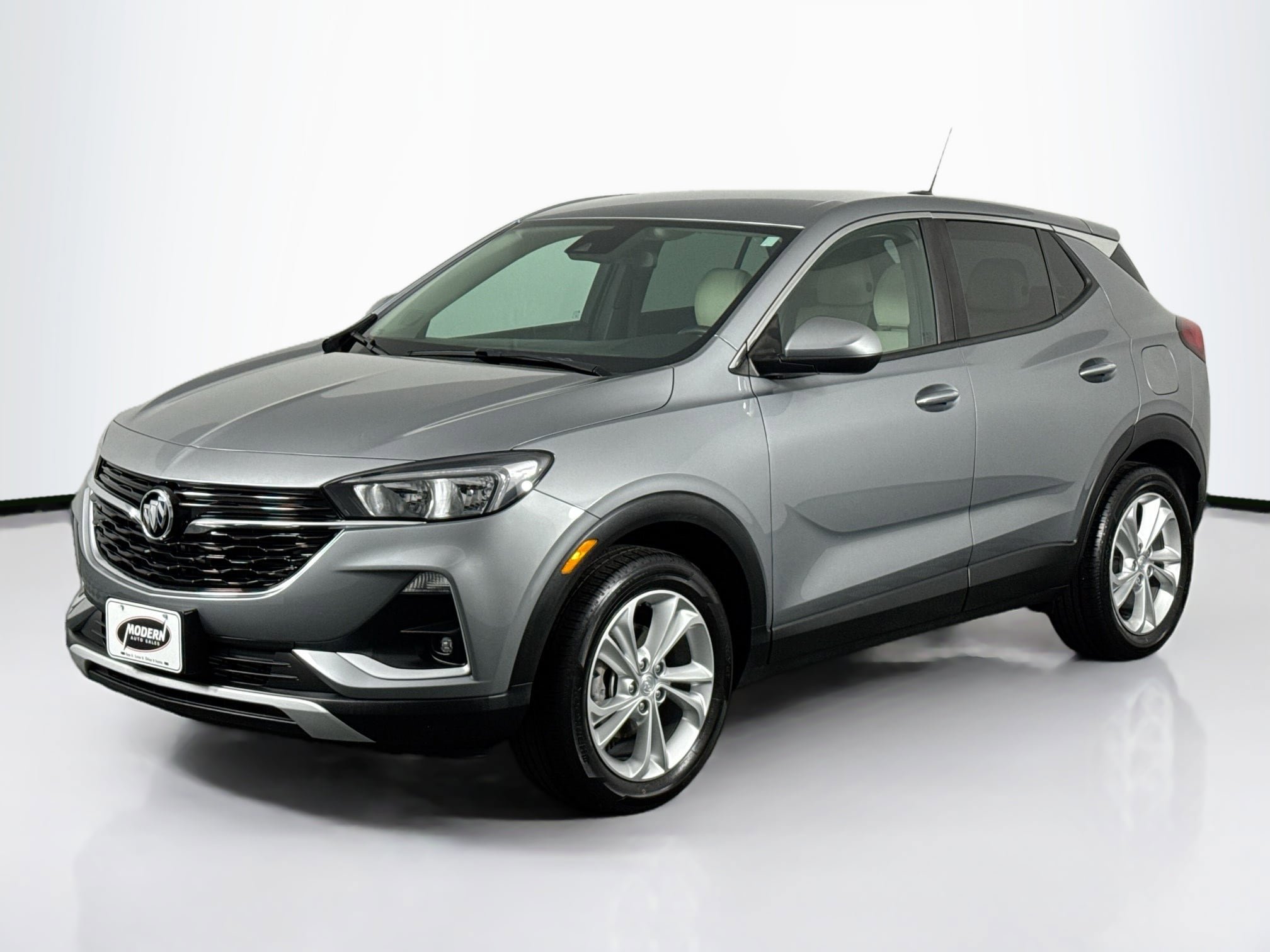 Used 2023 Buick Encore GX Preferred w/ Cold Weather Comfort Package FWD image 6