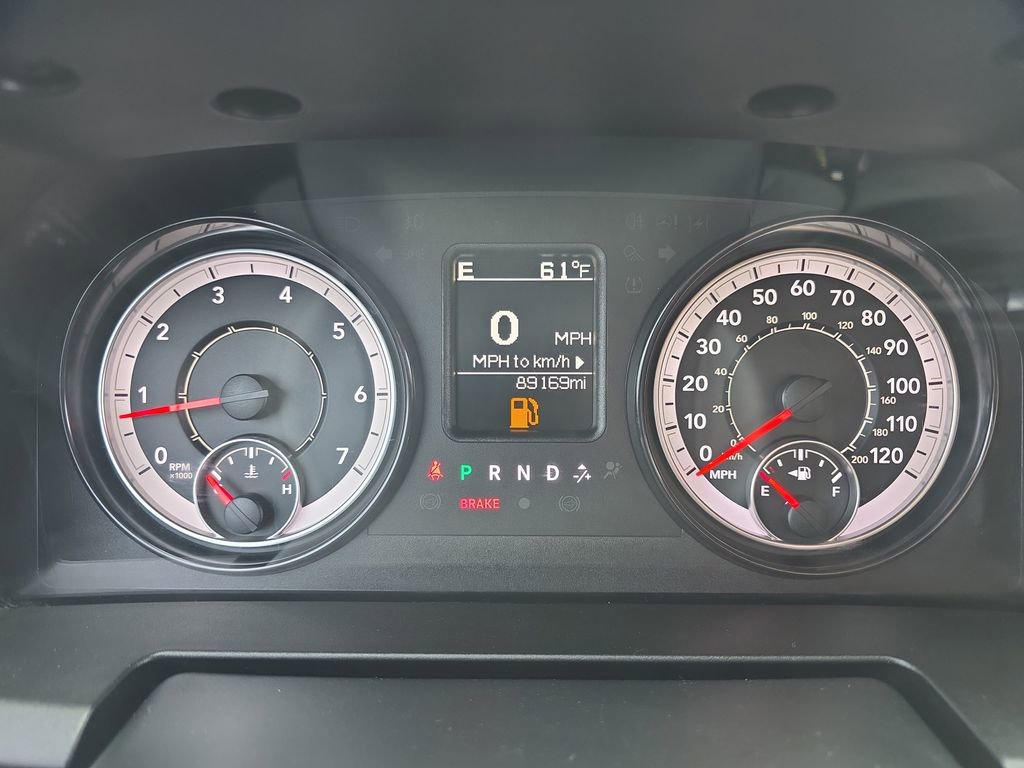 Used 2021 RAM 1500 Classic SLT image 15