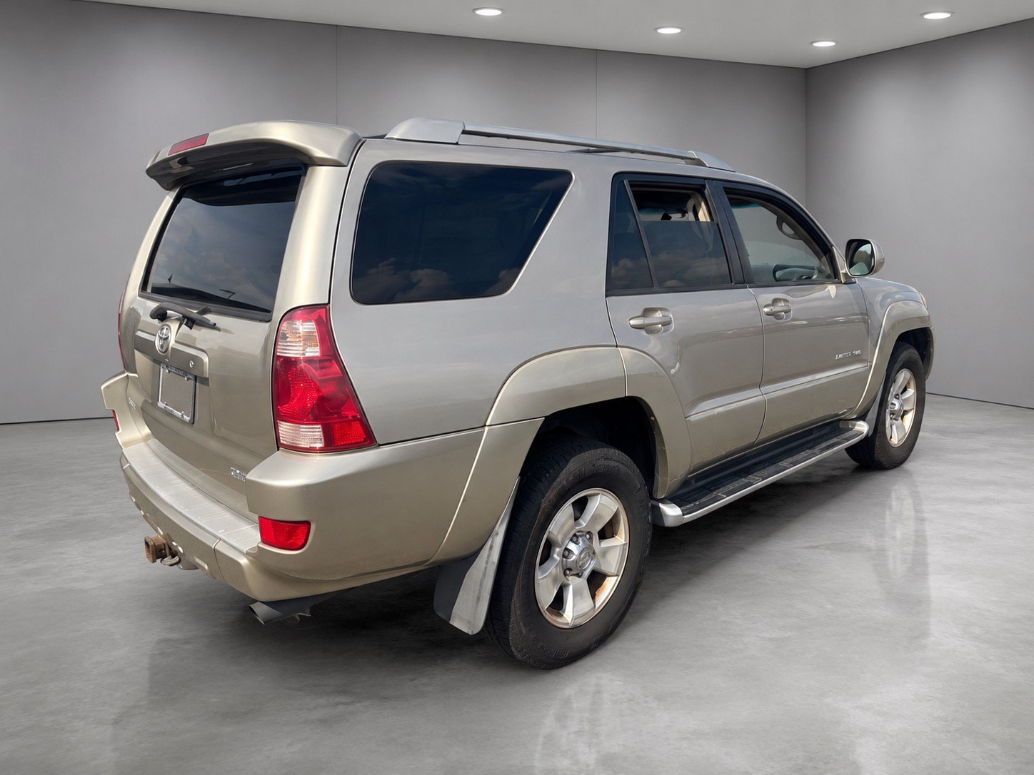 Used 2004 Toyota 4Runner Limited AWD/4WD image 4