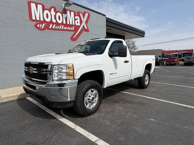 Used 2013 Chevrolet Silverado 2500 LT w/ Snow Plow Prep Package AWD/4WD image 2