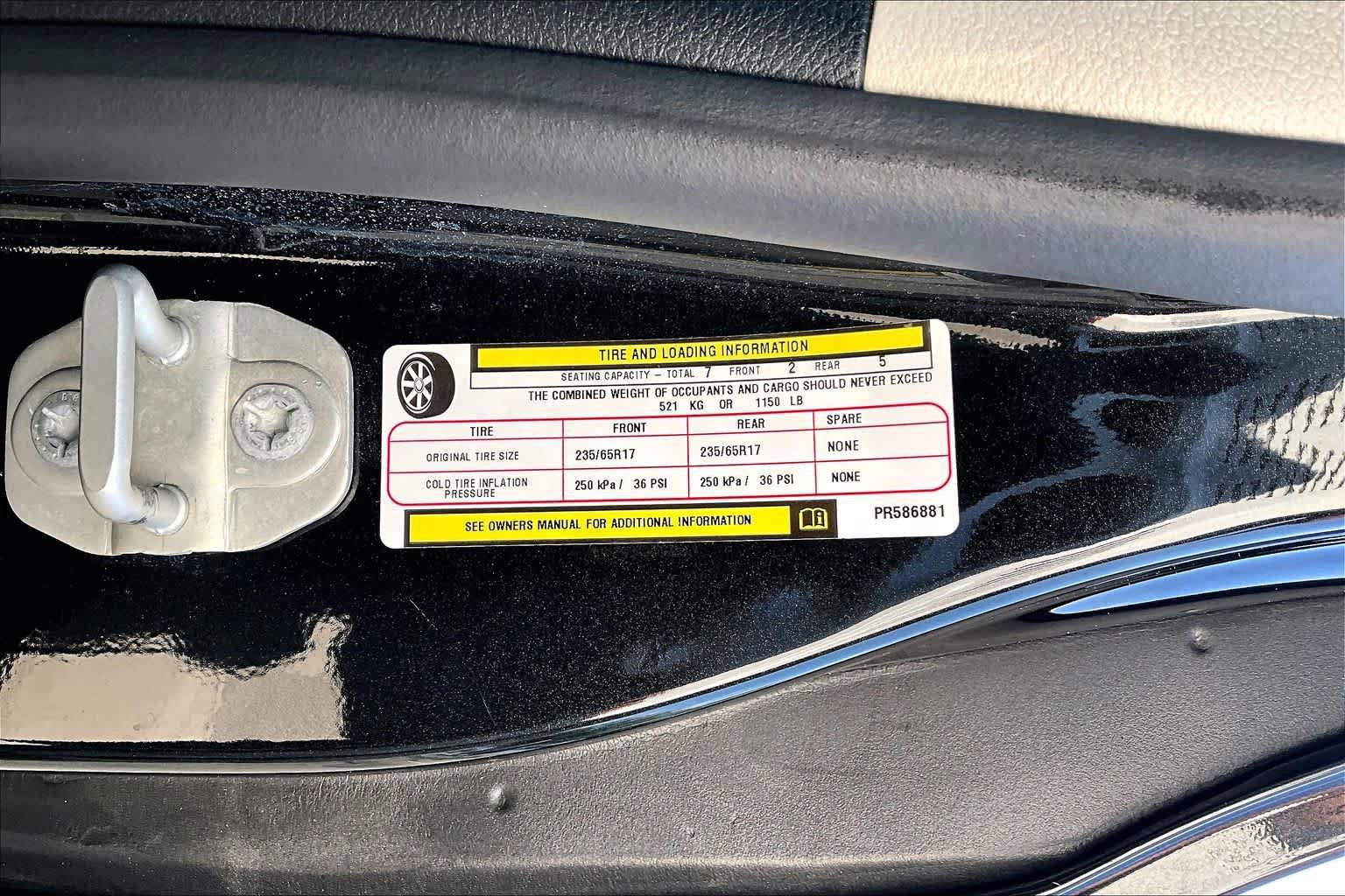 Used 2023 Chrysler Pacifica Touring-L FWD image 34
