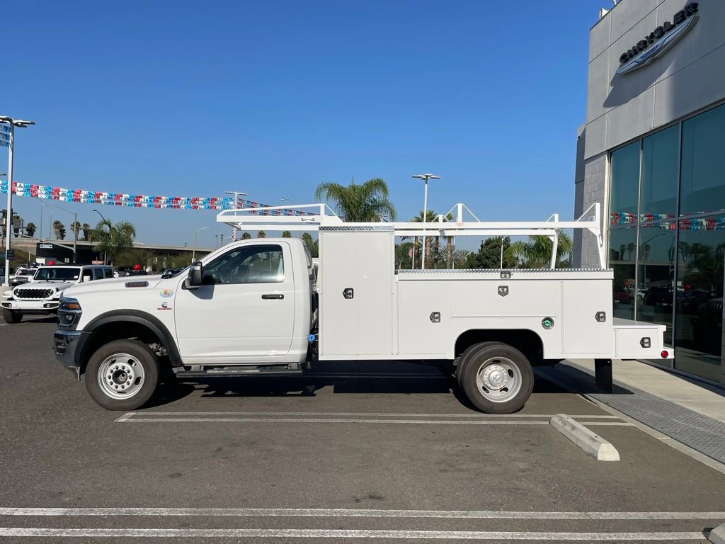 New 2026 RAM 5500 Tradesman w/ Chrome Appearance Group image 13