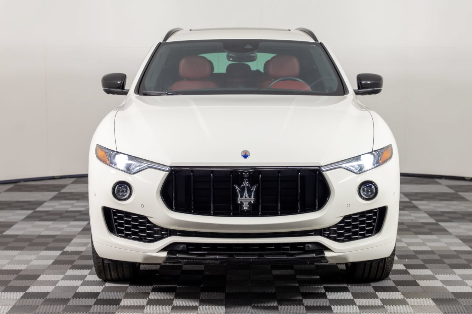 Used 2021 Maserati Levante S AWD/4WD image 11